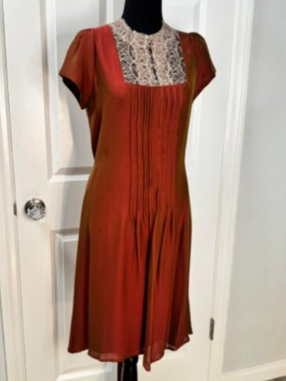 Y2K Renee Bardot Silk Dress with lace collar detail in rust tone – Size Medium